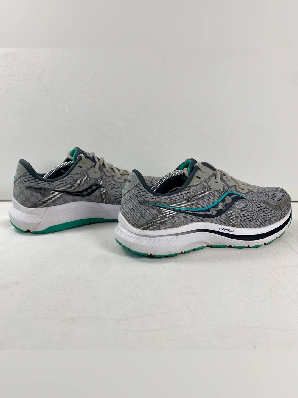 Saucony Omni 20 Womens 8.5 W Wide Gray Teal Running Shoes S10682-20